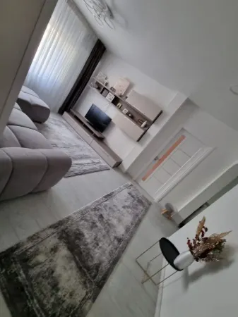 Apartament 4 camere București - poza 1