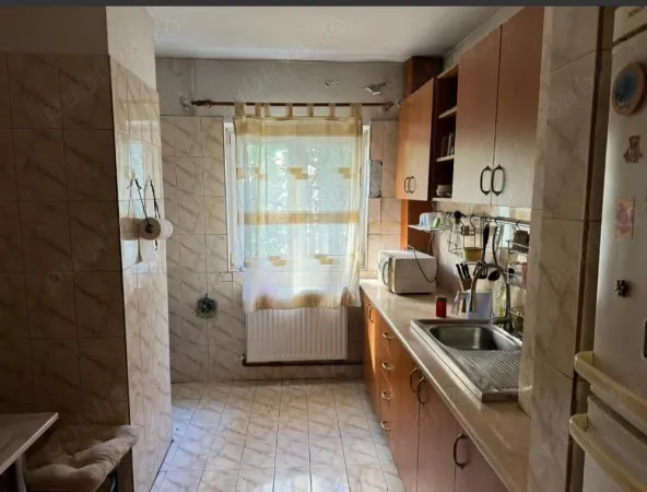 Apartament 3 camere București - poza 2