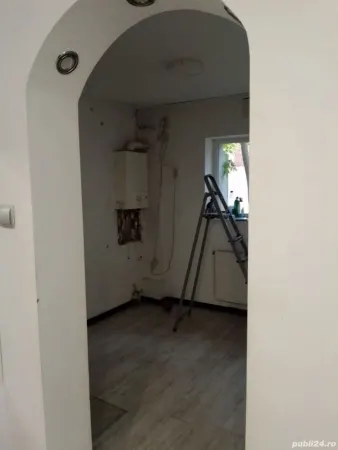 Apartament 6 camere București - poza 2