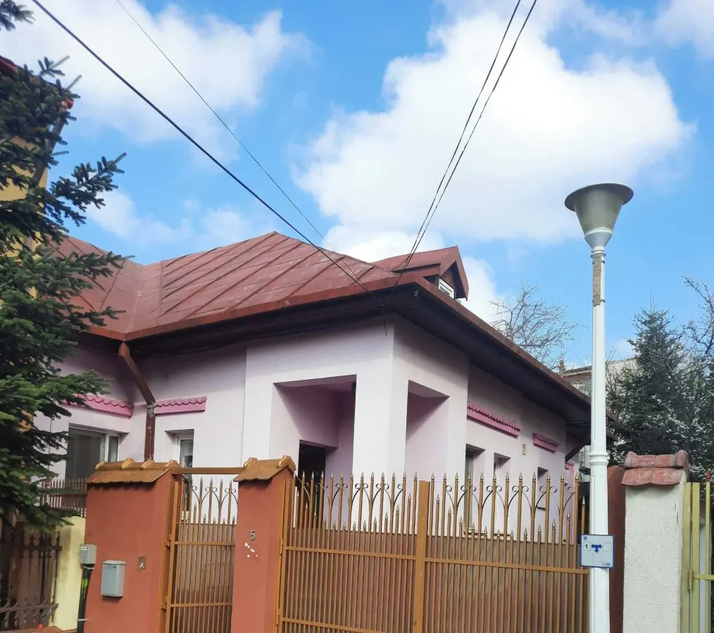 Casă 4 camere București - poza 1