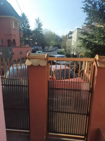 Casă 4 camere București - poza 2