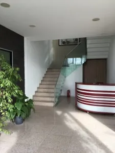 Birou București - poza 6