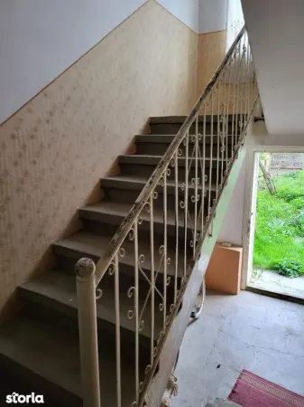 Casă 4 camere Lazuri - poza 2