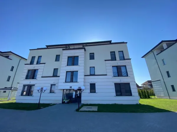 Apartament 4 camere Satu Mare - poza 1
