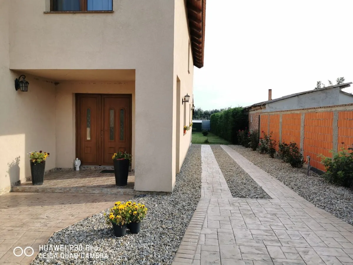 Casă 6 camere Odoreu - poza 1
