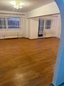 Apartament 5 camere Satu Mare - poza 3