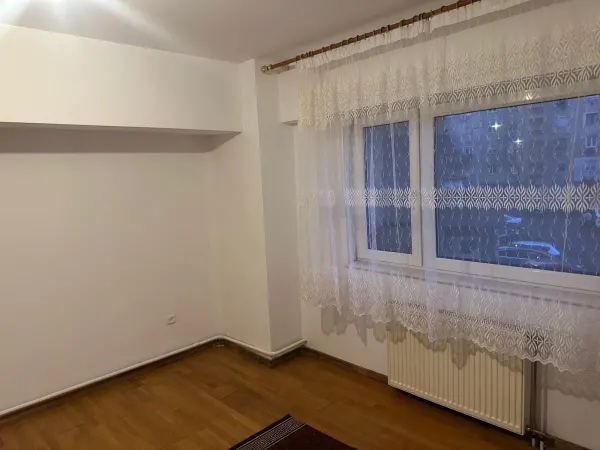 Apartament 5 camere Satu Mare - poza 5