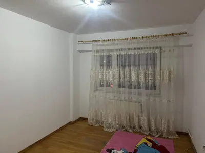 Apartament 5 camere Satu Mare - poza 8