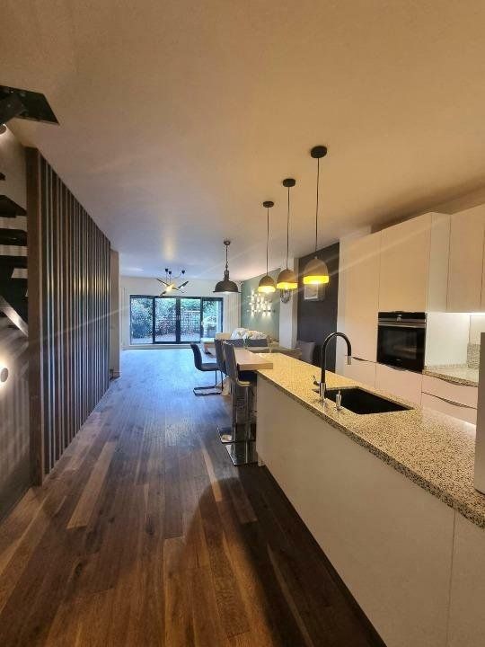 Apartament 6 camere, gradina privata - Bucuresti