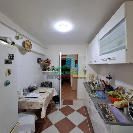 Apartament 4 camere Focșani - poza 5