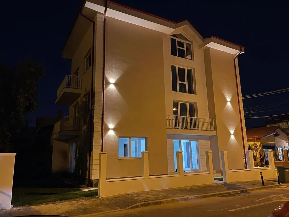 Casă 4 camere București - poza 1