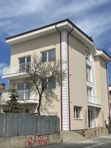 Casă 4 camere București - poza 2