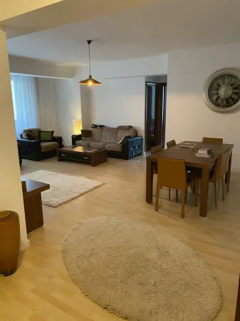 Apartament 3 camere București - poza 2