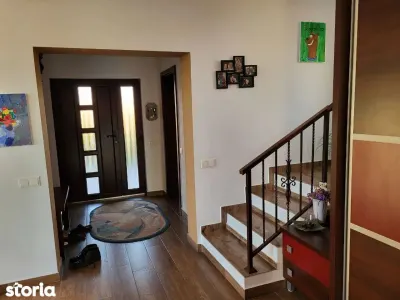 Casă 6 camere Lazuri - poza 2