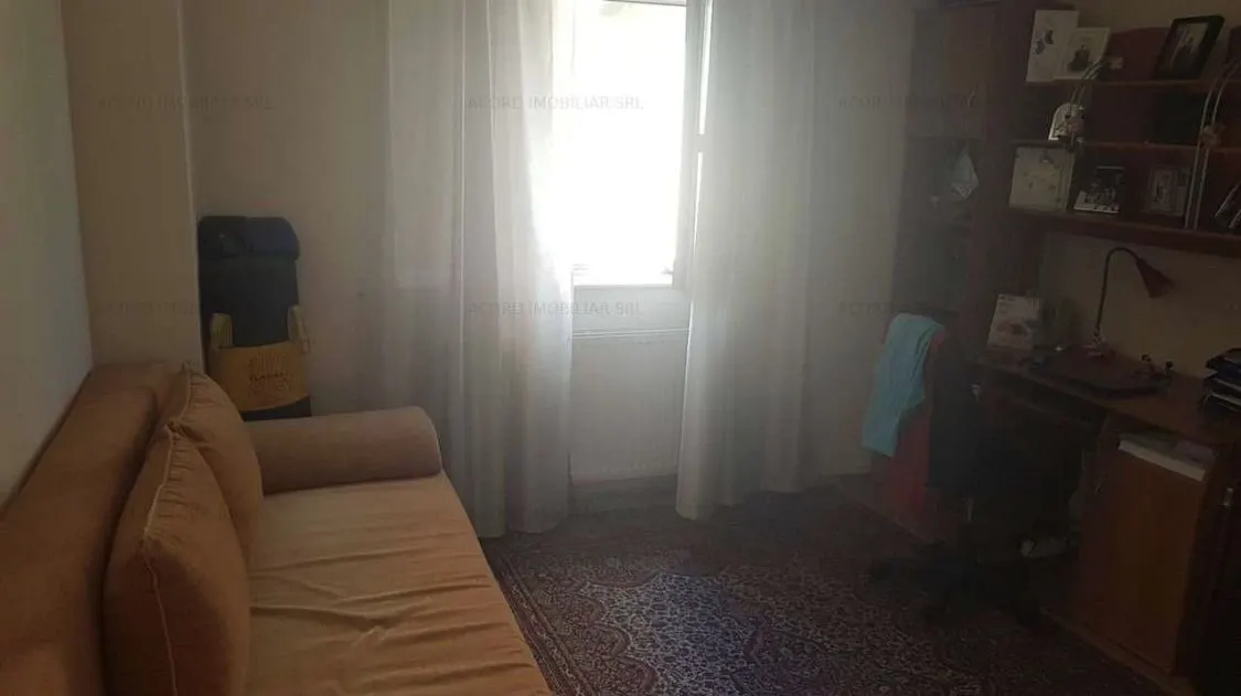 Apartament 3 camere Constanța - poza 1