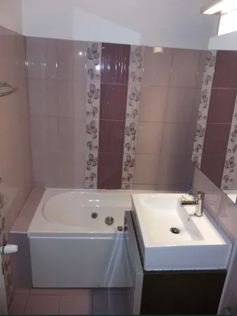Apartament 3 camere Constanța - poza 2