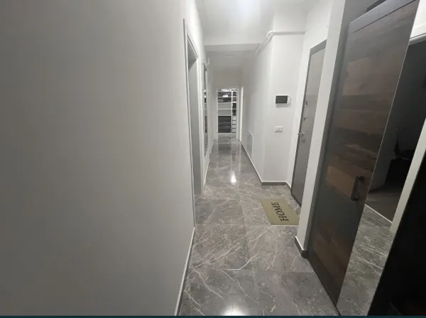 Apartament 3 camere Constanța - poza 1