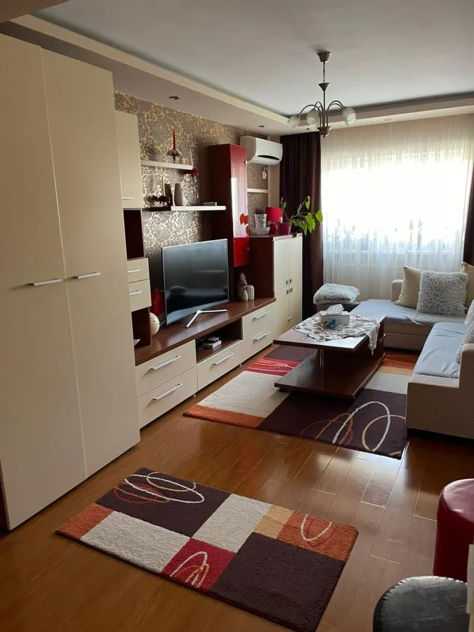 Apartament 4 camere Satu Mare - poza 1