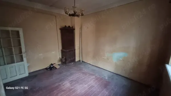 Casă 5 camere București - poza 2