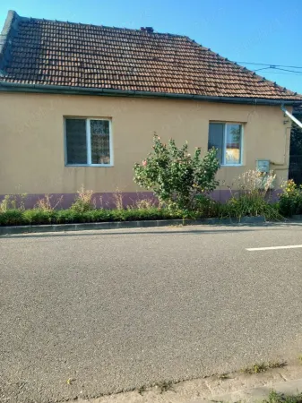 Casă 2 camere Satu Mare - poza 1