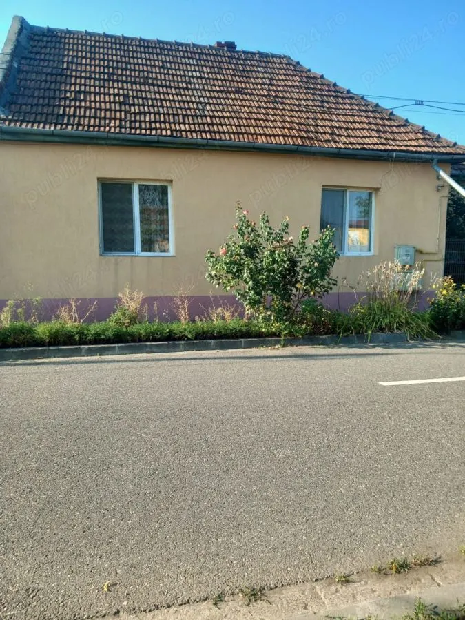 Casă 2 camere Satu Mare - poza 1