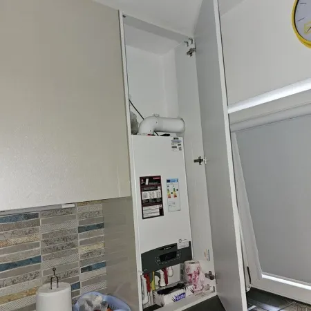 Casă 4 camere București - poza 1