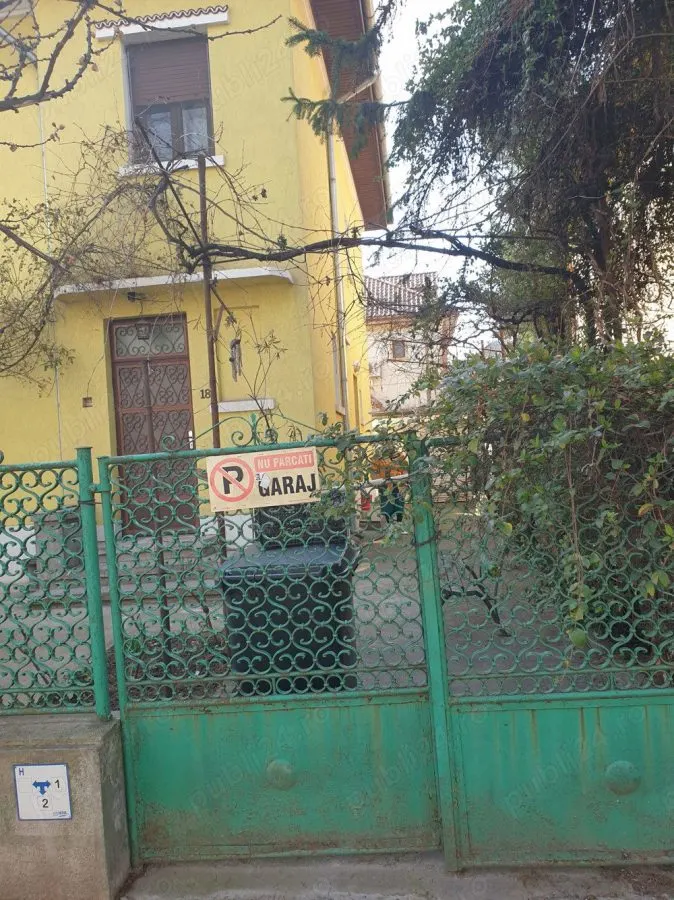 Casă București - poza 1