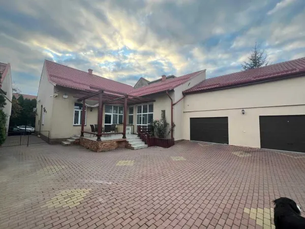 Casă 4 camere Satu Mare - poza 1