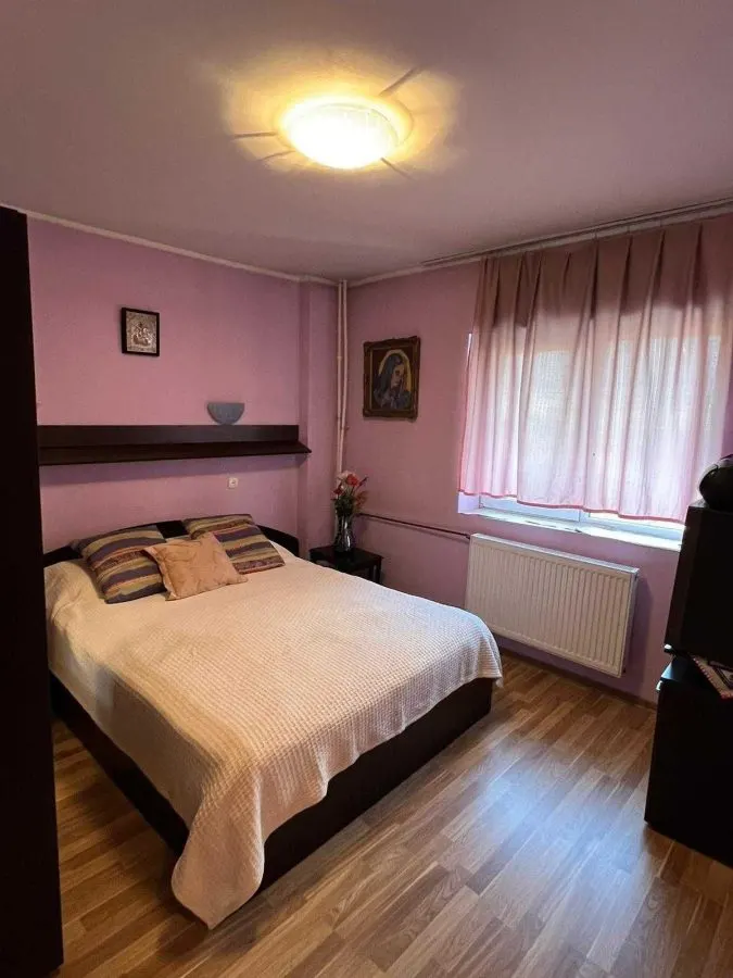 Apartament 3 camere București - poza 1