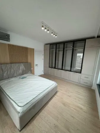 Apartament 4 camere București - poza 1