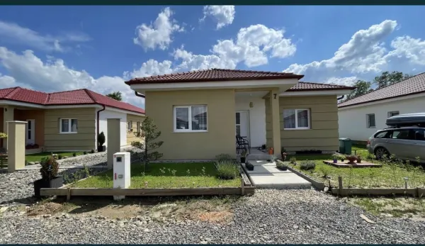 Casă 4 camere Martinesti - poza 2