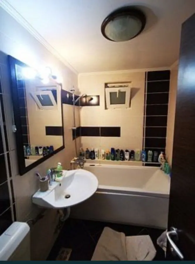 Apartament 3 camere Constanța - poza 1