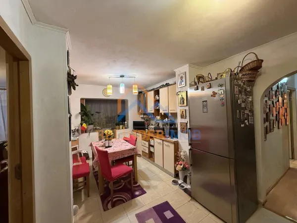 Apartament 3 camere București - poza 2
