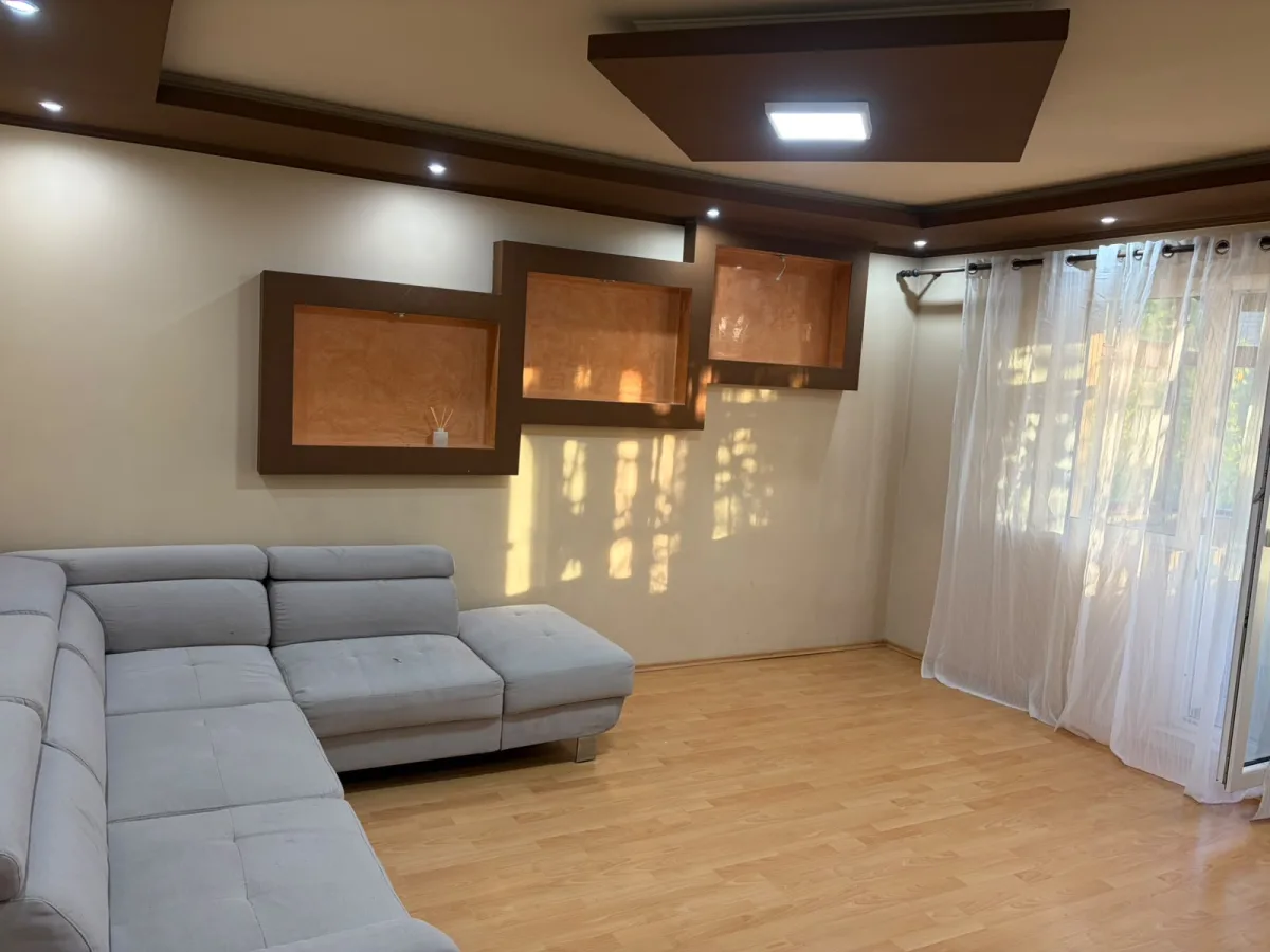 Apartament 3 camere Oradea - poza 3