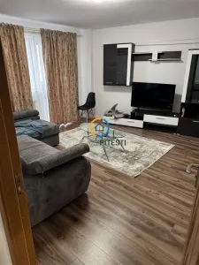 Exclusiv!!! Apartament doua camere decomandat Ultracentral - Pitesti