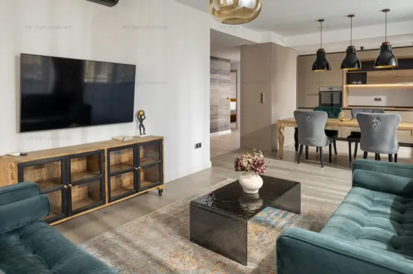 Apartament 4 camere Brașov - poza 1