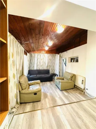 Casă 5 camere Voluntari - poza 1