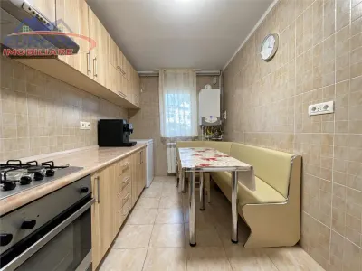 Apartament 4 camere Tulcea - poza 8