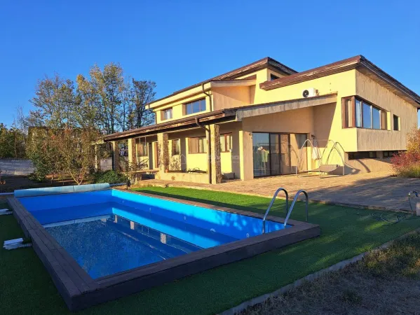 Casă 8 camere Samurcasi - poza 17