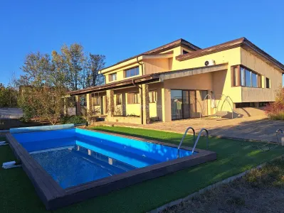 Casă 8 camere Samurcasi - poza 17