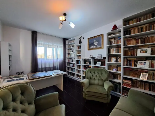 Casă 8 camere Samurcasi - poza 19