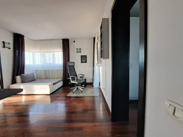 Casă 8 camere Samurcasi - poza 8