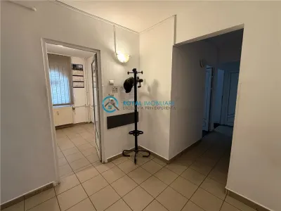 Apartament 3 camere Ploiești - poza 5