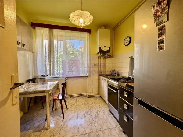 Apartament 3 camere Sibiu - poza 2