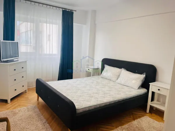 Apartament 3 camere Craiova - poza 3
