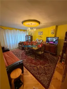 Apartament 2 camere de vanzare zona Stadion-Cetate - Alba Iulia