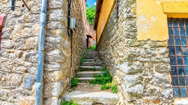 Casă 2 camere Oravita - poza 4