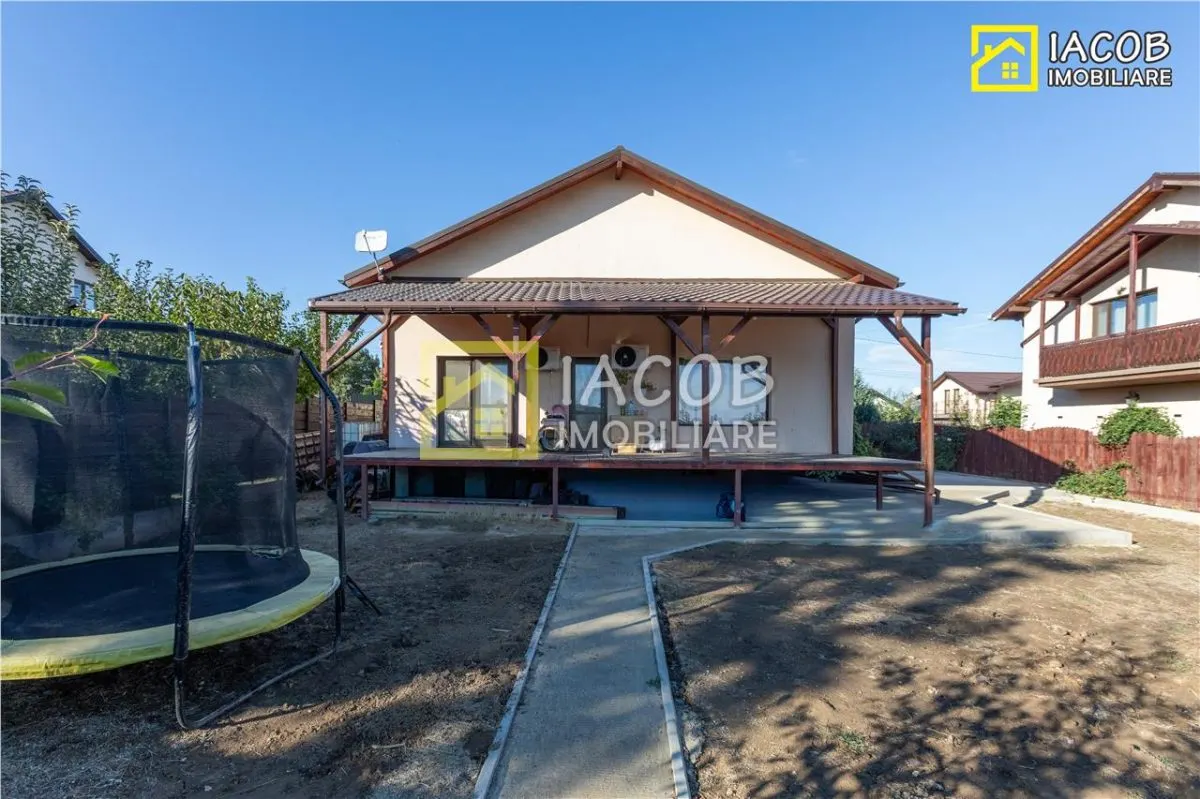 Casă 3 camere Măgura - poza 1