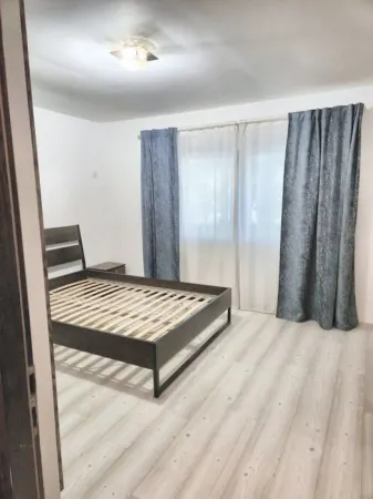 Apartament 3 camere Slobozia - poza 4