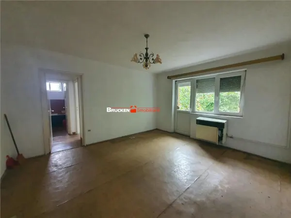 Apartament 2 camere Marghita - poza 1
